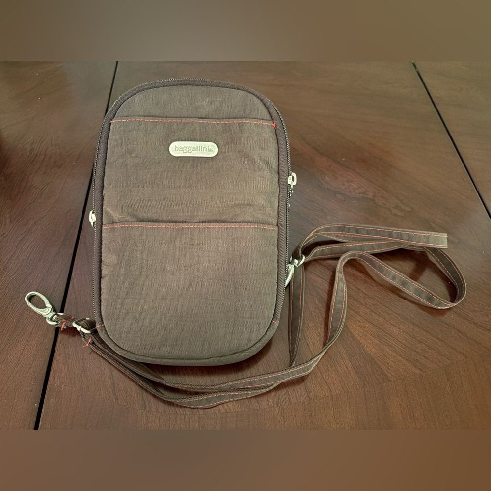 Baggallini Crossbody Bag - Brown / Red